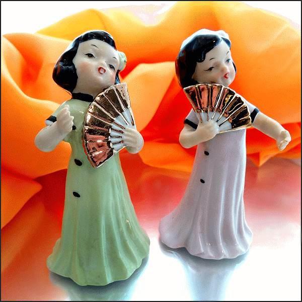 1950s Vintage 24kt Gold Oriental Figurines Singing Geisha Girls Pair