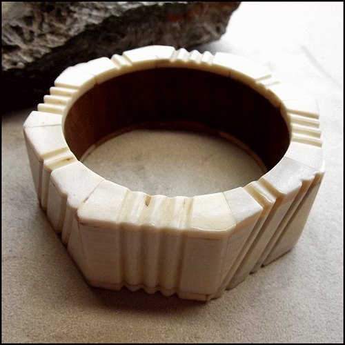1960s India Ethnic Carved Bone Teak Wood Vintage Bangle Bracelet