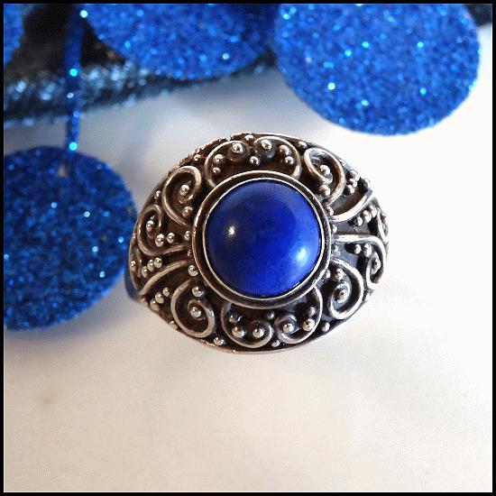 Vintage 1980s Lapis Lazuli Sterling Silver Ring Persian Motif Sz 9