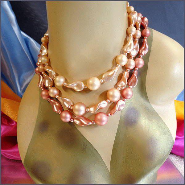 1960s Vintage Pearl Necklace Pink Satin Torsade