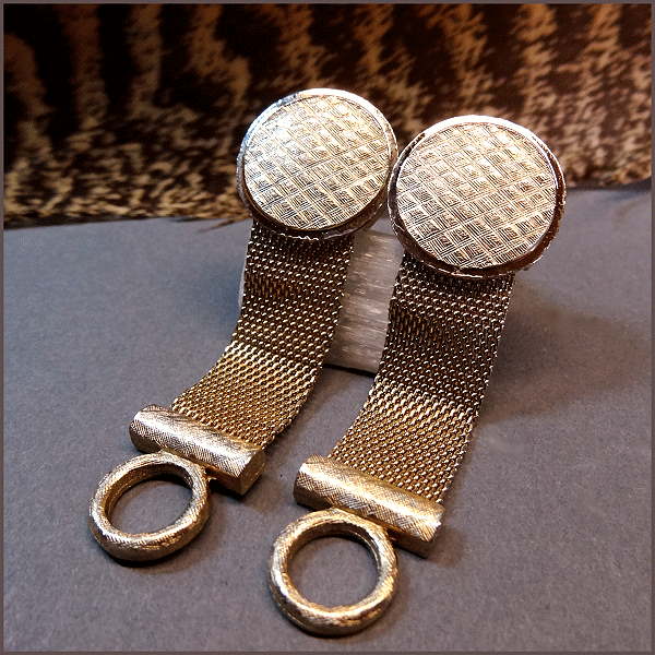 1970s Dante Signed Etched Gold Formal Vintage Cufflinks