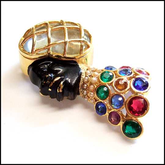 1950s Apex Signed Rare Lady Face Vintage Brooch