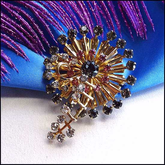 1950s Art Deco Brooch Paris Fan Fare Austrian Blue Rhinestones