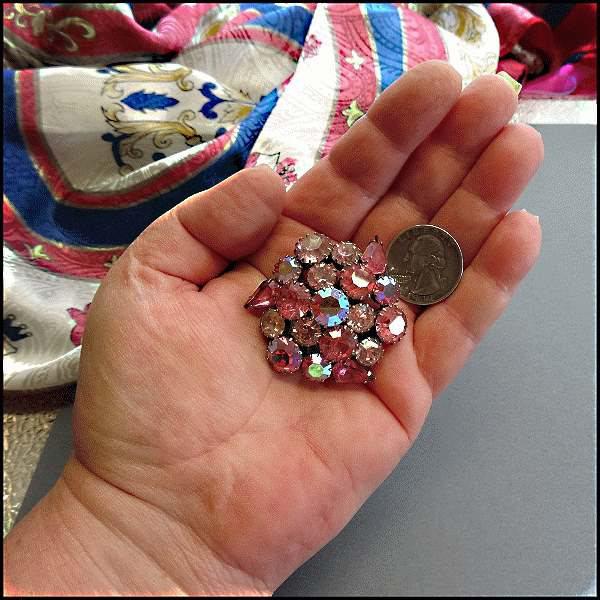 1950s Delizza or Schiaparelli Dazzling Pink Rhinestone Vintage Brooch