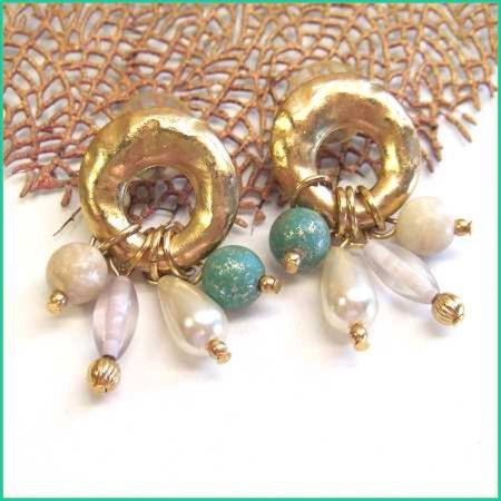 1970s Vintage Gold Hoop Pierced Earrings Petite Pearl Dangles