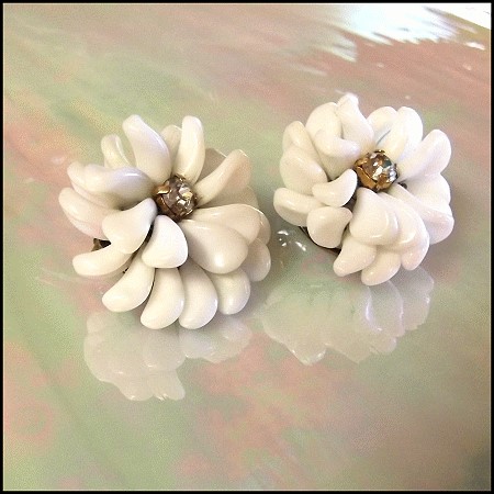 1950s Vintage Milk Glass Earrings West Germany Flower Clips