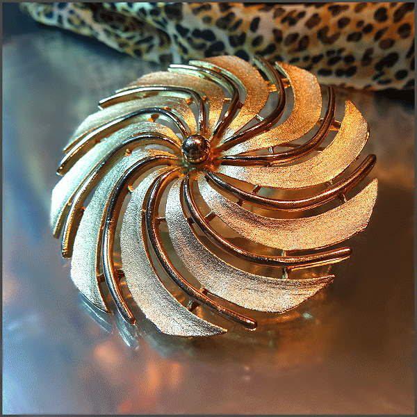 1970s Vintage Brooch Big Satin Gold Flower by Sarah Coventry 