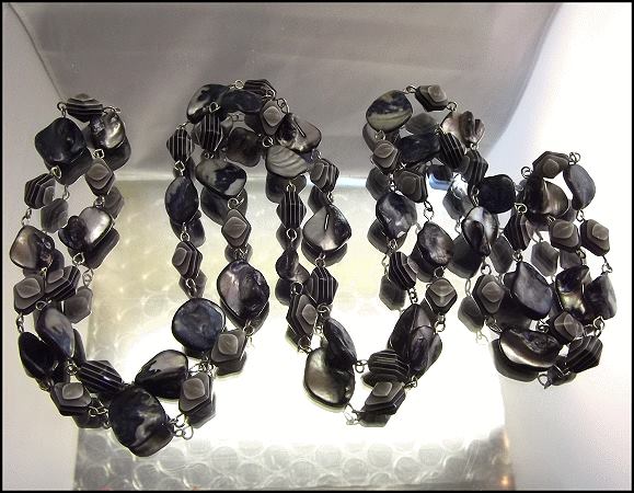 1970s Rare Black Lip Abalone Mother of Pearl Long Vintage Necklace