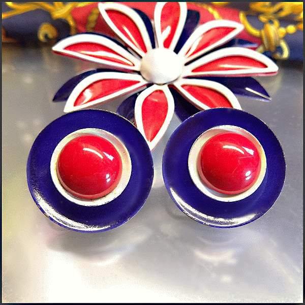 1960s Authentic Patriotic American Cooper Enamel Flower Brooch w Earrings