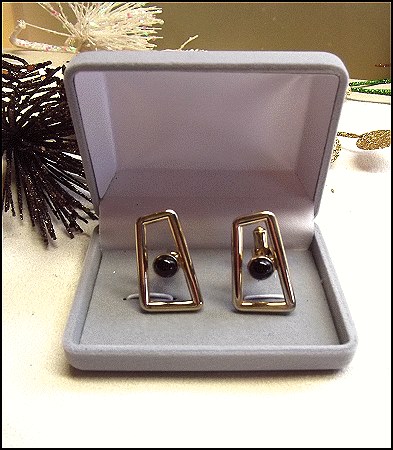 1950s Speidel Signed Red Glass Gold Geometric Vintage Cufflinks