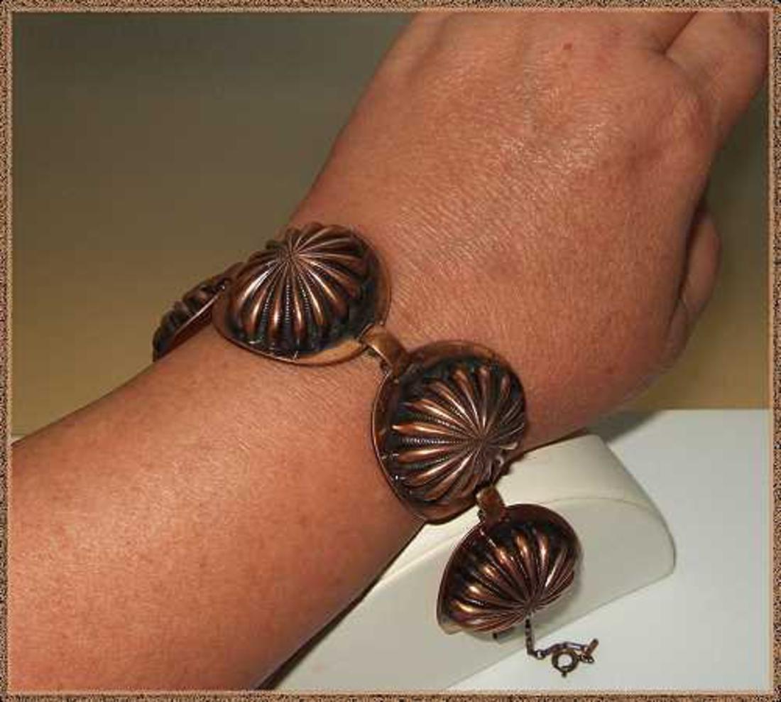 1940s Rare Big Shell Design Vintage German Copper Bracelet