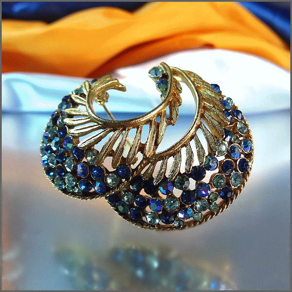 1950s Signed BSK Blue Peacock Rhinestone Vintage Feather Brooch