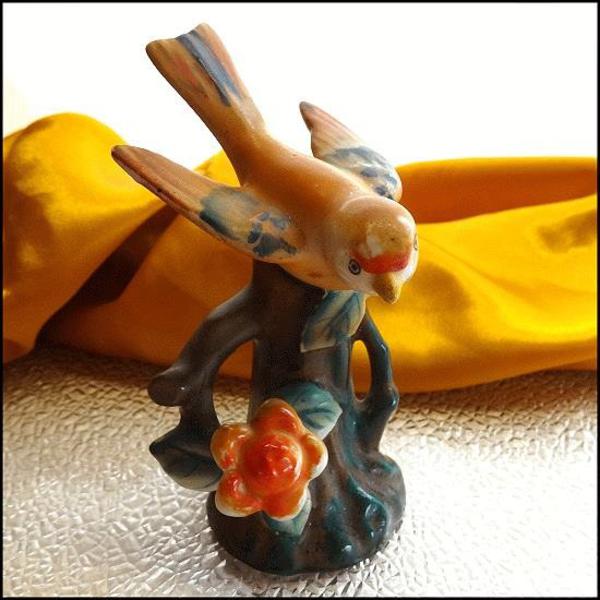 1950s Vintage Majolica Style Porcelain Bird Figurine