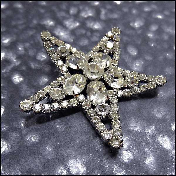 Signed Dominique Clear Crystal Star Designer Vintage Brooch