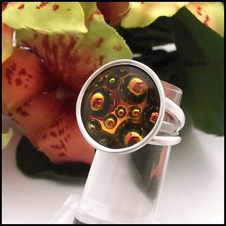 1970s Hippie Retro Vintage Ring Psychedelic Bubble Glass 