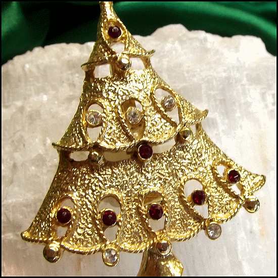 1960s Vintage Christmas Tree Pin Gold w Red n Clear Crystals by Jonet