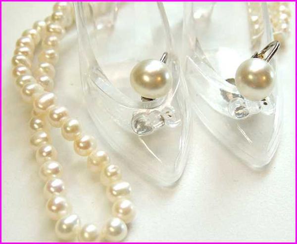 1960s Vintage Cultured Pearl Earrings 10mm Studs Signed Richelieu 