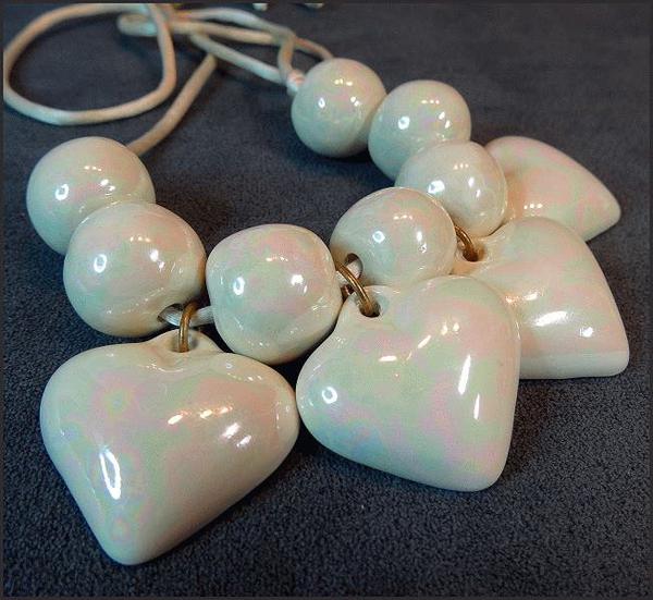 1970s Vintage Heart Necklace Pastel Iridescent Porcelain Beads 