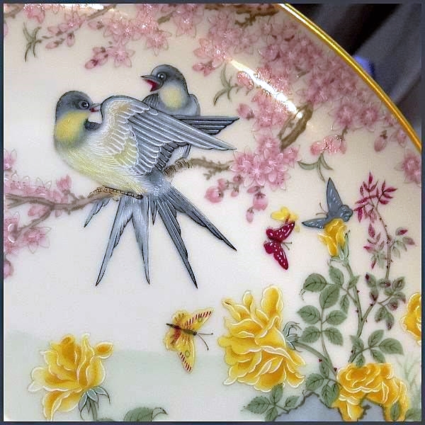 1981 Franklin Mint Butterfly and Blue Bird Spring Plate