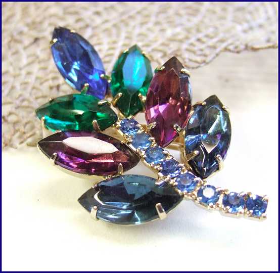 1950s D&E Juliana Peacock Crystal Vintage Brooch