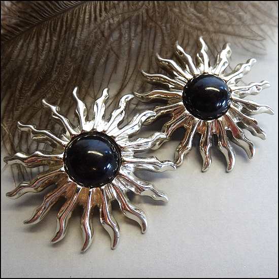 1970s Big Silver Sun Retro Vintage Pierced Earrings