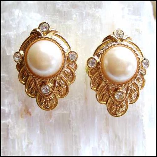 KJL for Avon Signed Gold Pearl Finial Vintage Clip Earrings