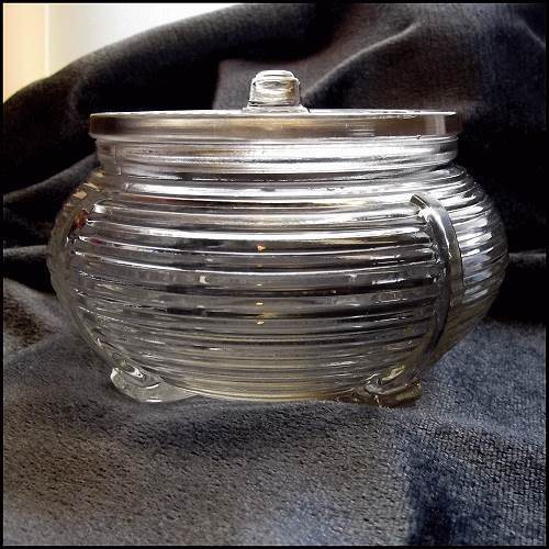 Art Deco Depression Glass Jewelry Powder Box Vanity Casket