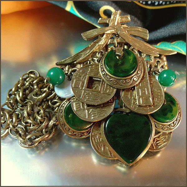 1950s ART Signed Oriental Theme Vintage Necklace w Earrings Set