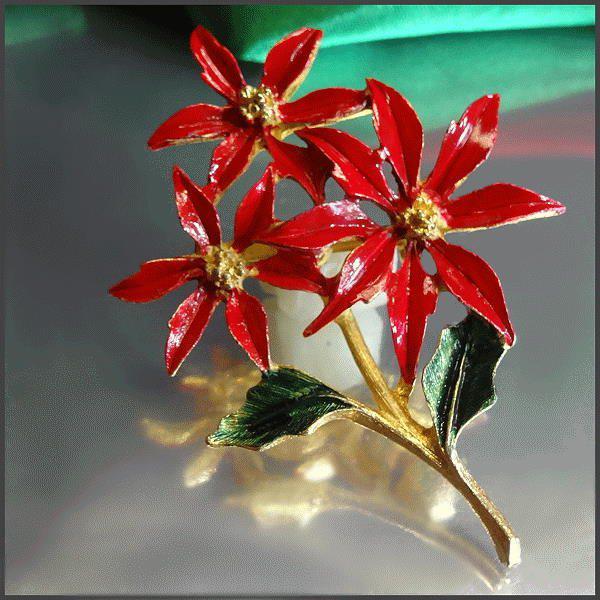 1960s Vintage Christmas Poinsettia Pin Gold w Red Enamel 