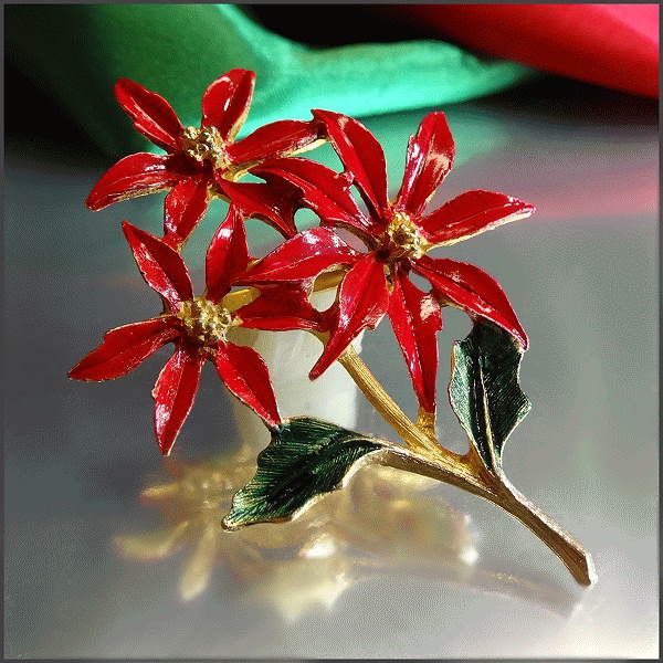 1960s Vintage Christmas Poinsettia Pin Gold w Red Enamel 