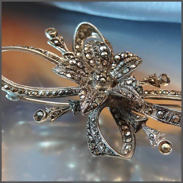 1930s Antique Victorian Bow Pin 800 Silver w Marcasites Pendant