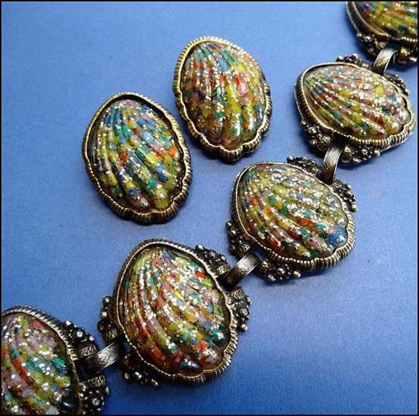 1950s SELRO Tutti Frutti Confetti Lucite Vintage Bracelet w Earrings Set