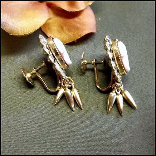 1950s Florenza Carnelian Glass Vintage Cameo Earrings