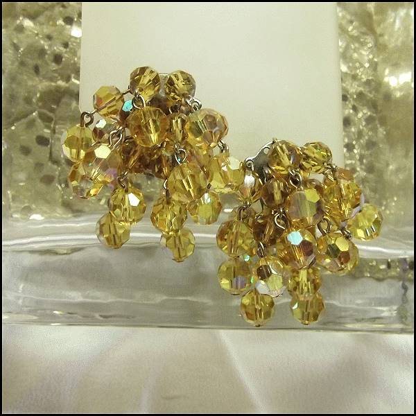 1950s Brilliant Citrine Crystal Clusters Vintage Clip Earrings