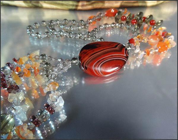 Red Grey Orange Agate Tassel Chalcedony Quartz Vintage Gemstone Necklace
