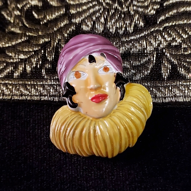 1950s Vintage Art Deco Lady Face Enamel Pin