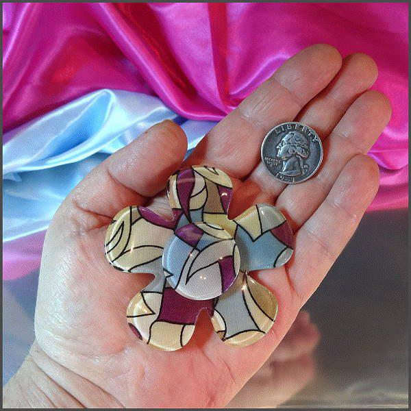 1960s Big Flower Power Lucite Mod Hippie Vintage Brooch