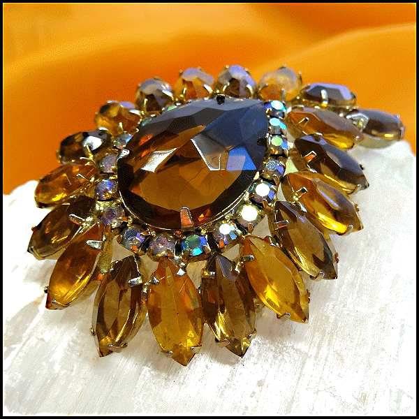 1950s Delizza Elster or Regency Big Topaz Citrine Vintage Glass Brooch