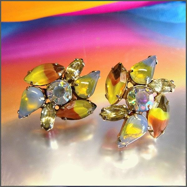 1950s Great Gripoix Opal Yellow Orange Glass Vintage Earrings Schriener