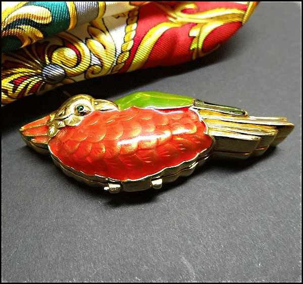 Estee Lauder Solid Perfume Compact Golden Parrot Made 1991