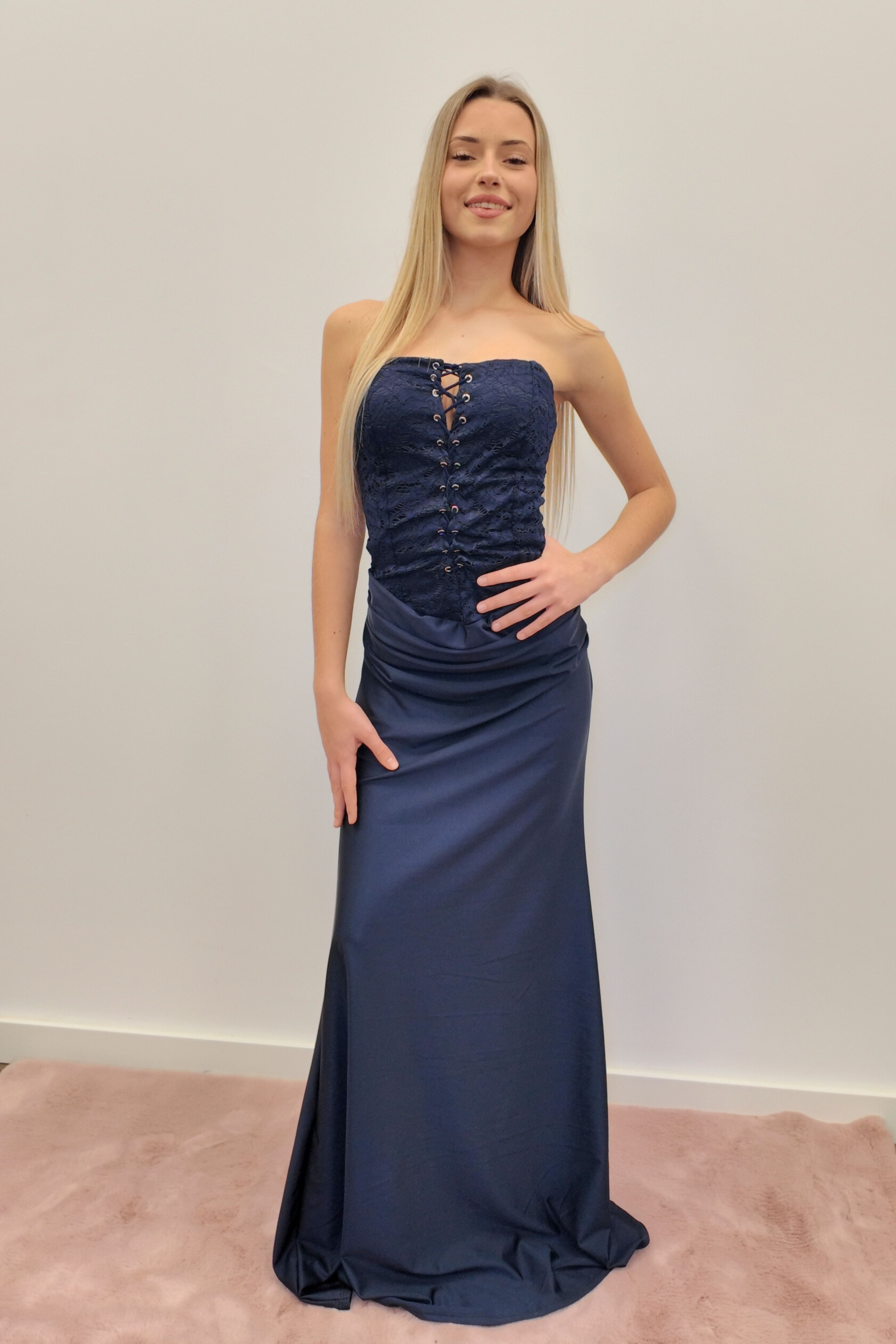 VESTIDO LARGO CON CORSÉ 