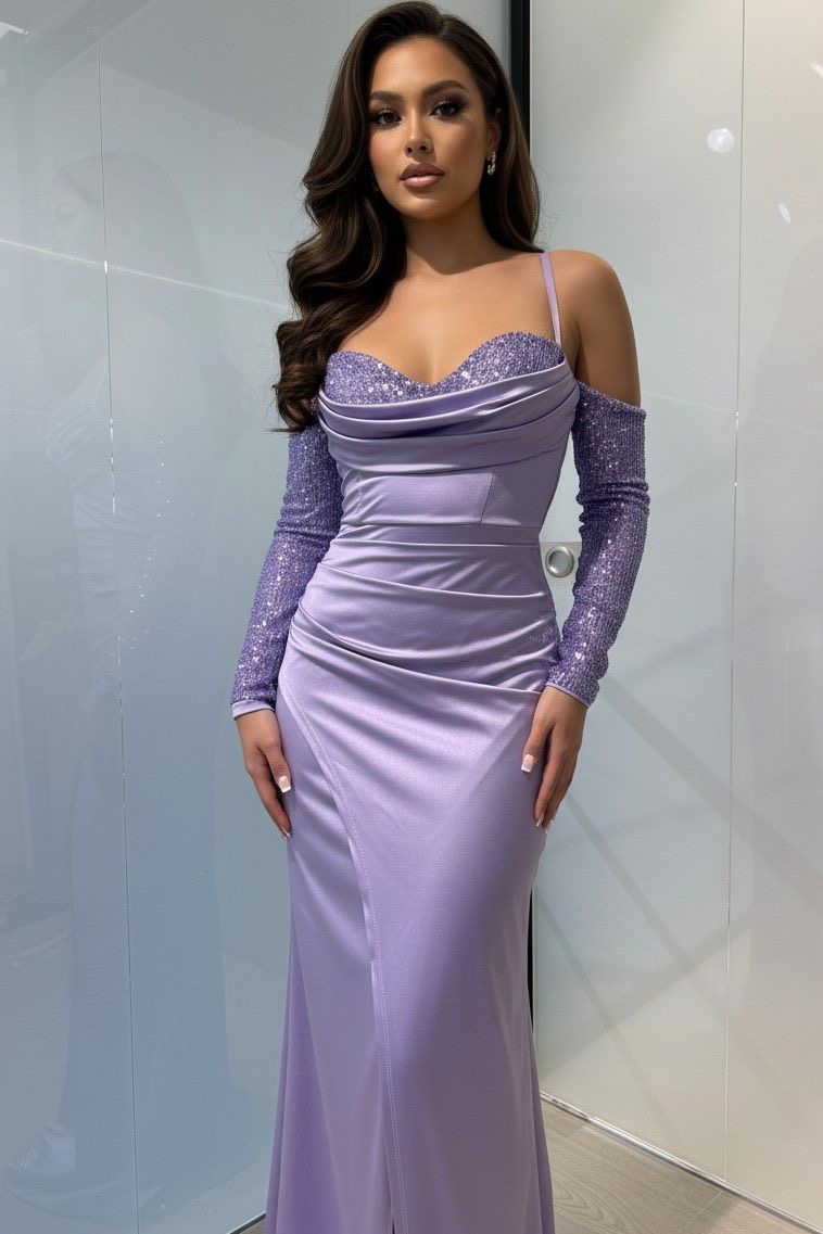 VESTIDO CON DETALLE DE MANGAS BRILLANTES 