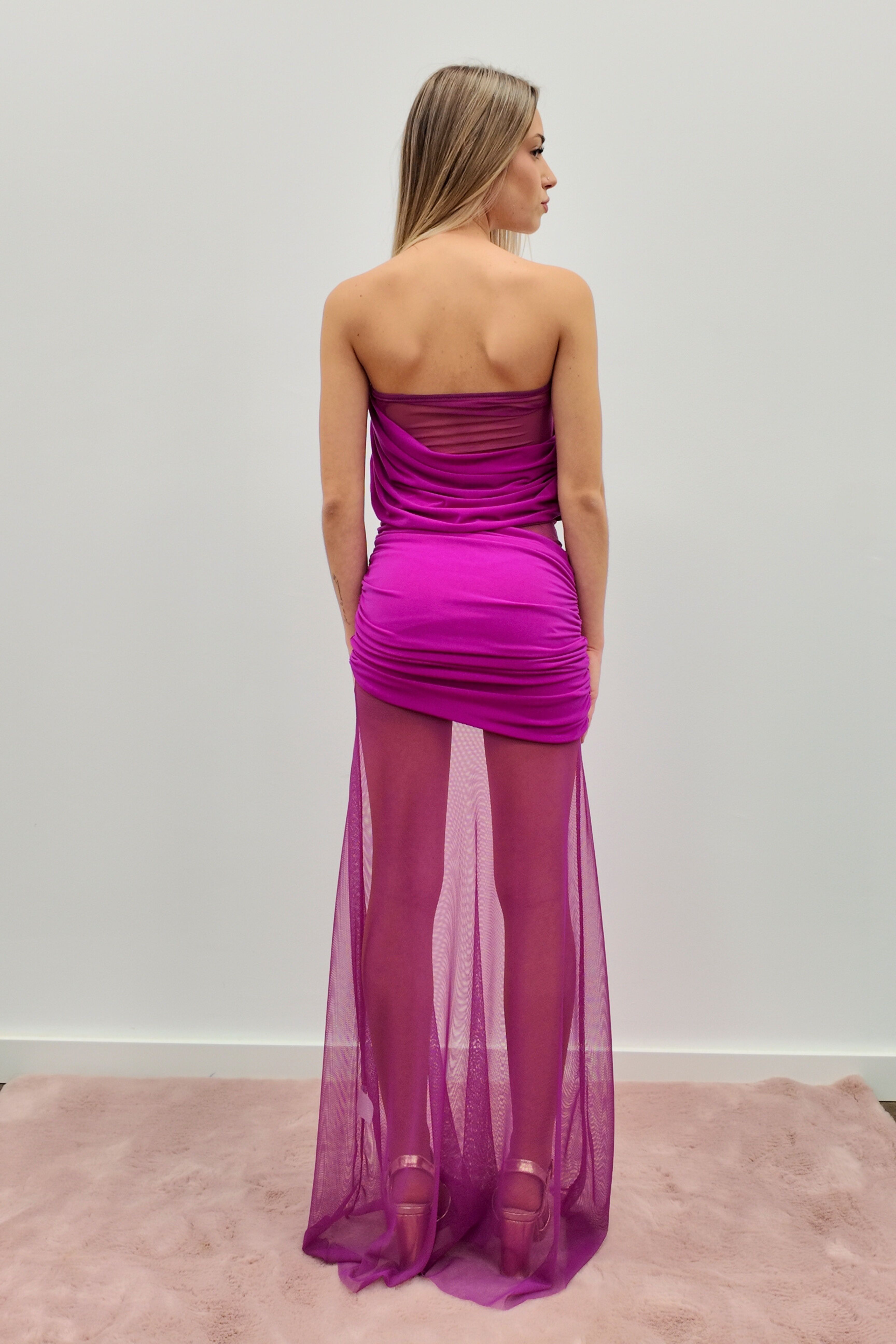 VESTIDO LARGO DE LICRA CON TUL