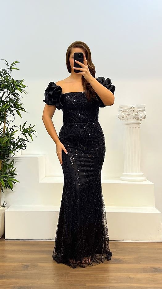 VESTIDO PEDRERÍA NEGRO