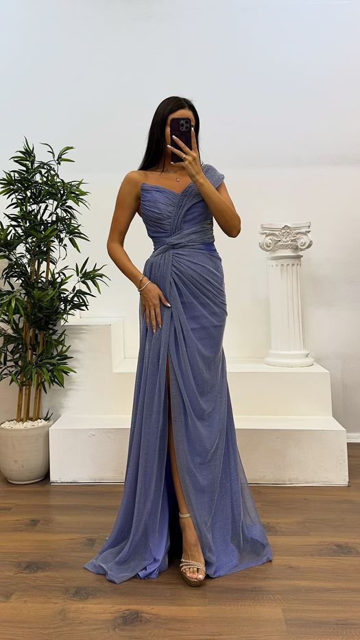 VESTIDO LILA PALABRA DE HONOR 