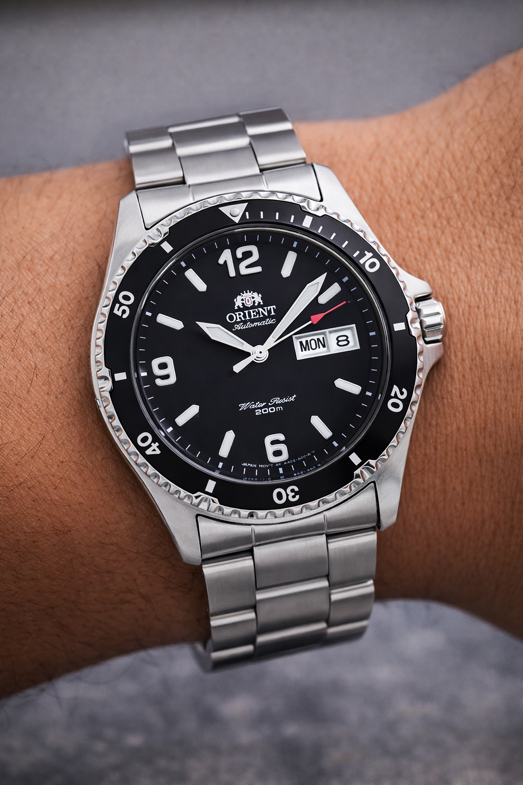 Orient Mako II FAA02001B9 / TAA02001B9 Men’s Automatic Diver Watch – Black Dial Stainless Steel 200M