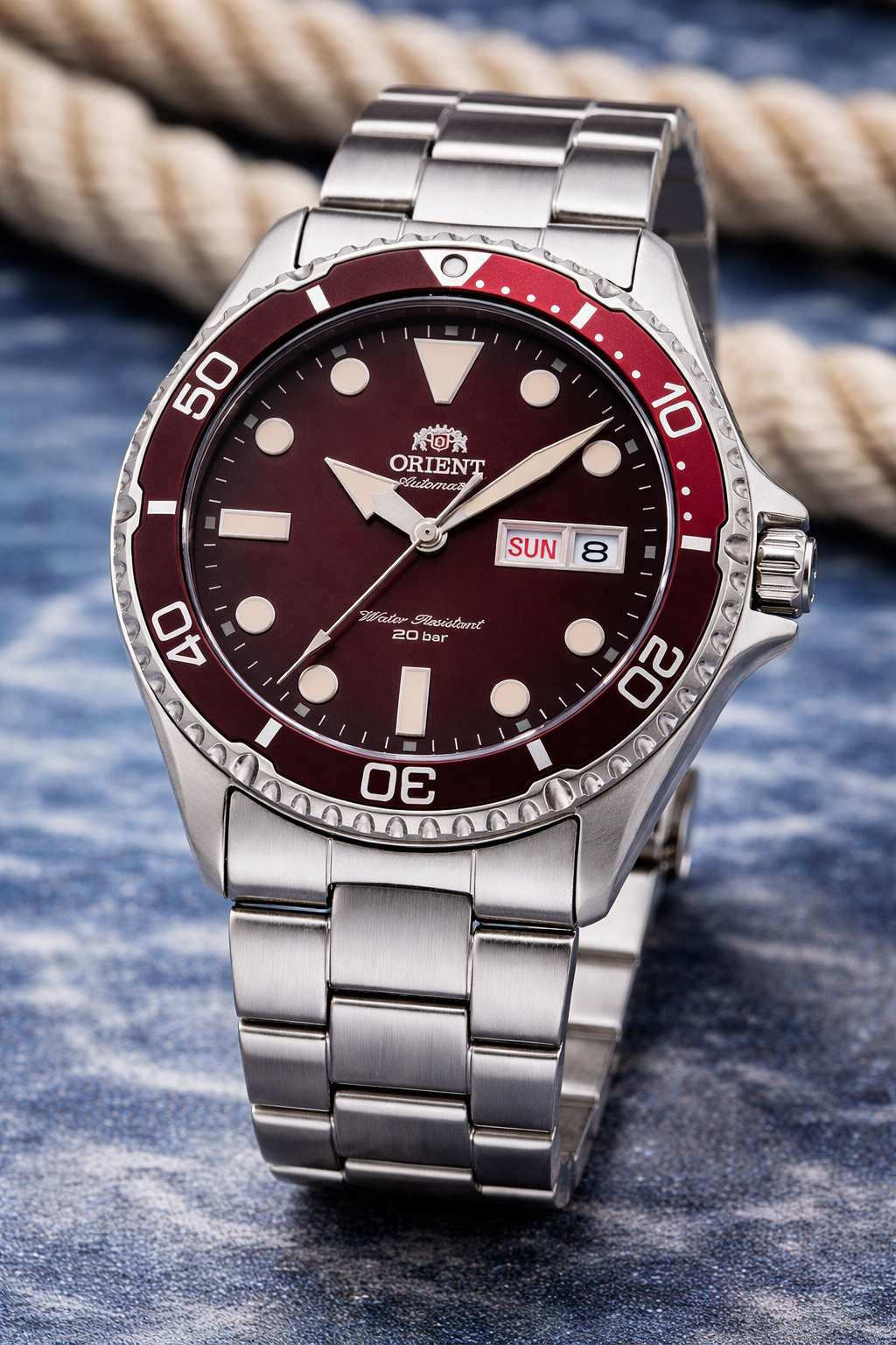 Orient Mako Men’s Automatic Diver Watch – Red Dial Stainless Steel 200M