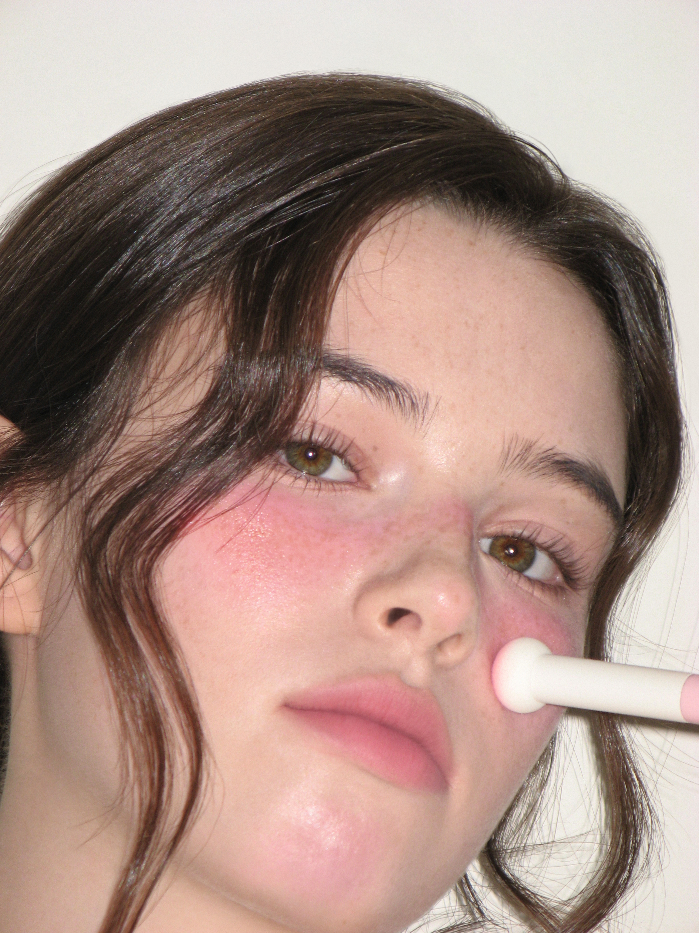 Marshmallow Puff Brush