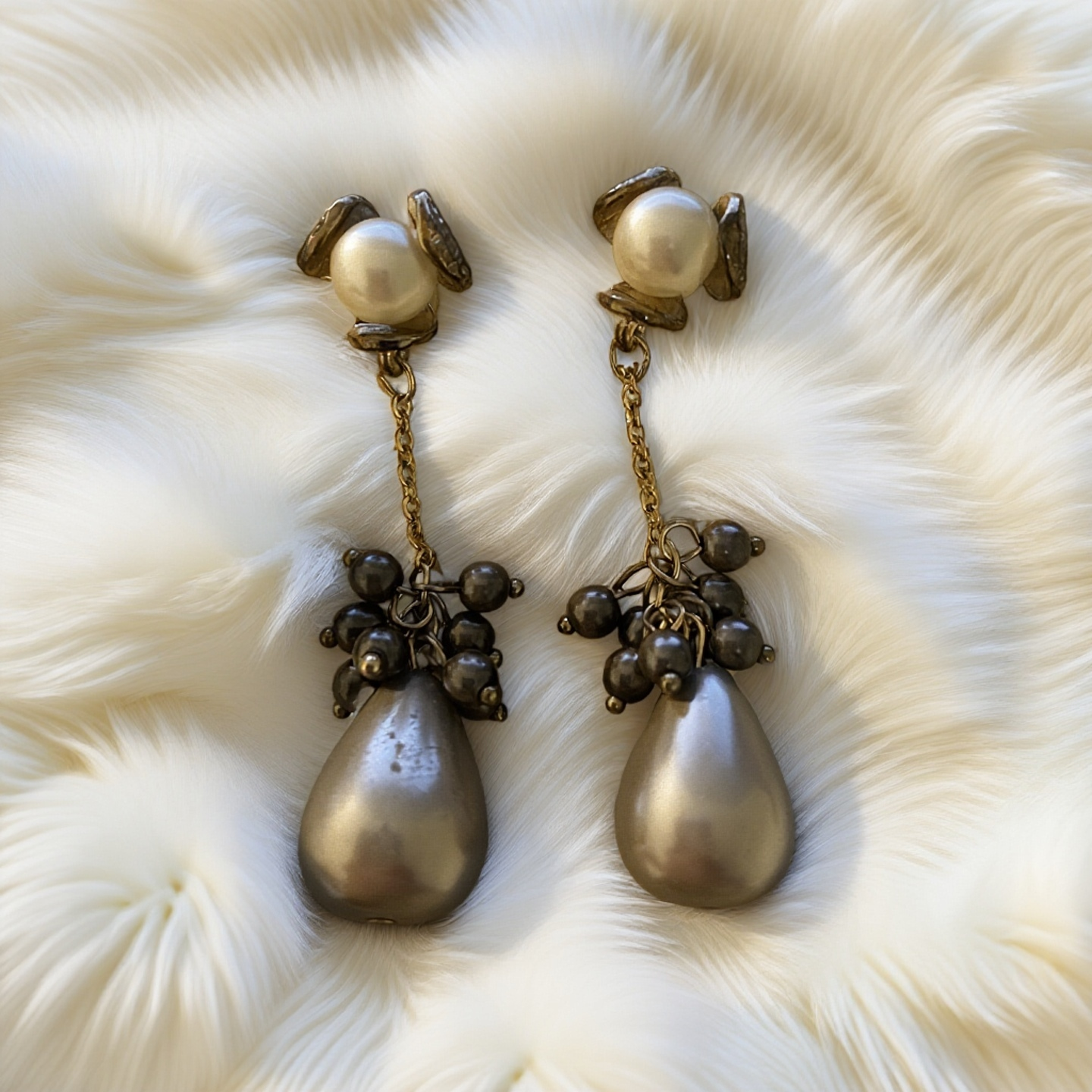 Vintage Pearl Drop Earrings