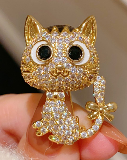 Crystal Cat Brooch